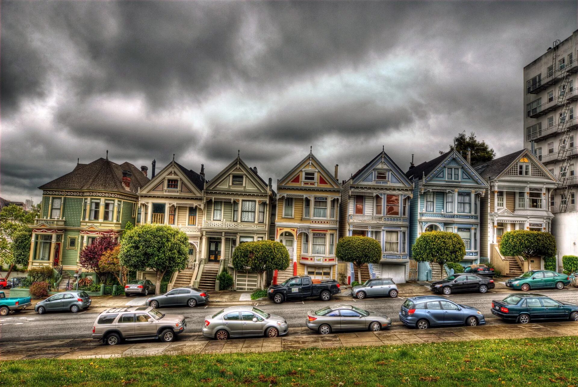 Где много домов. Сан Франциско спальный район. Сан Франциско пригород. Пригороды Сан Франциско США. Сан Франциско пригород улицы.
