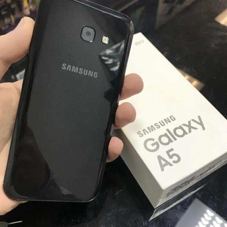 А5 2017 samsung. Samsung a5 2017. Samsung Galaxy a5 2017 Black. Самсунг а5 2017 черный. Samsung Galaxy a 5 2017 года.