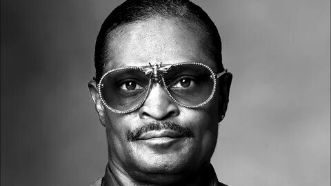 Soft White Underbelly interview and portrait of Vinnie Mac, a pimp in South...