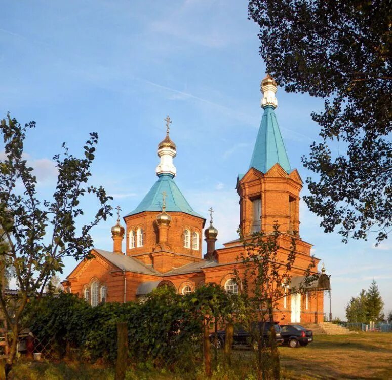 Курская область фатежский район сайт. Храм Богоявленский в большом Анненково. Большое Анненково Фатежского района Курской области. Храм Богоявления Господня Курская область. Храм в Глебово Фатежский район.