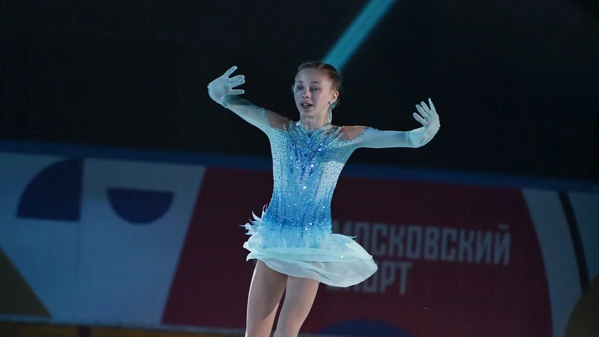Липницкая фигуристка. Канышева алена фигурист. Базылюк произвольная программа 2024. Саша трусова 2022. Цска в благовещенске фигурное катание.