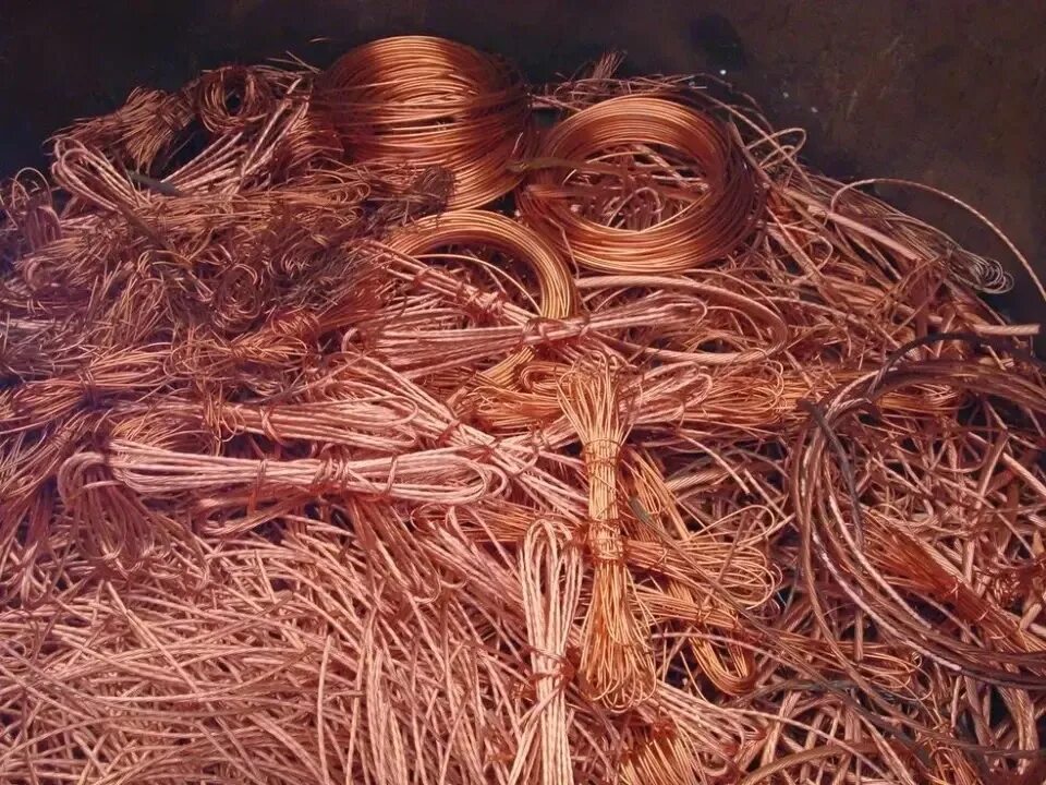 Copper wire 99.99%. Лом меди м00. Медь Коппер. Лом меди (а-1-2, а-1-2а) Мик. Медный замечать