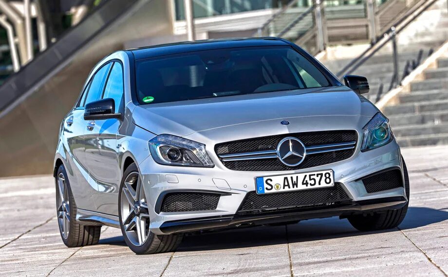 Mercedes 1/43. Игрушечная машинка мерседес цлс 63 амг. Мерседес 500. Mercedes-benz cla 219. E45 amg.