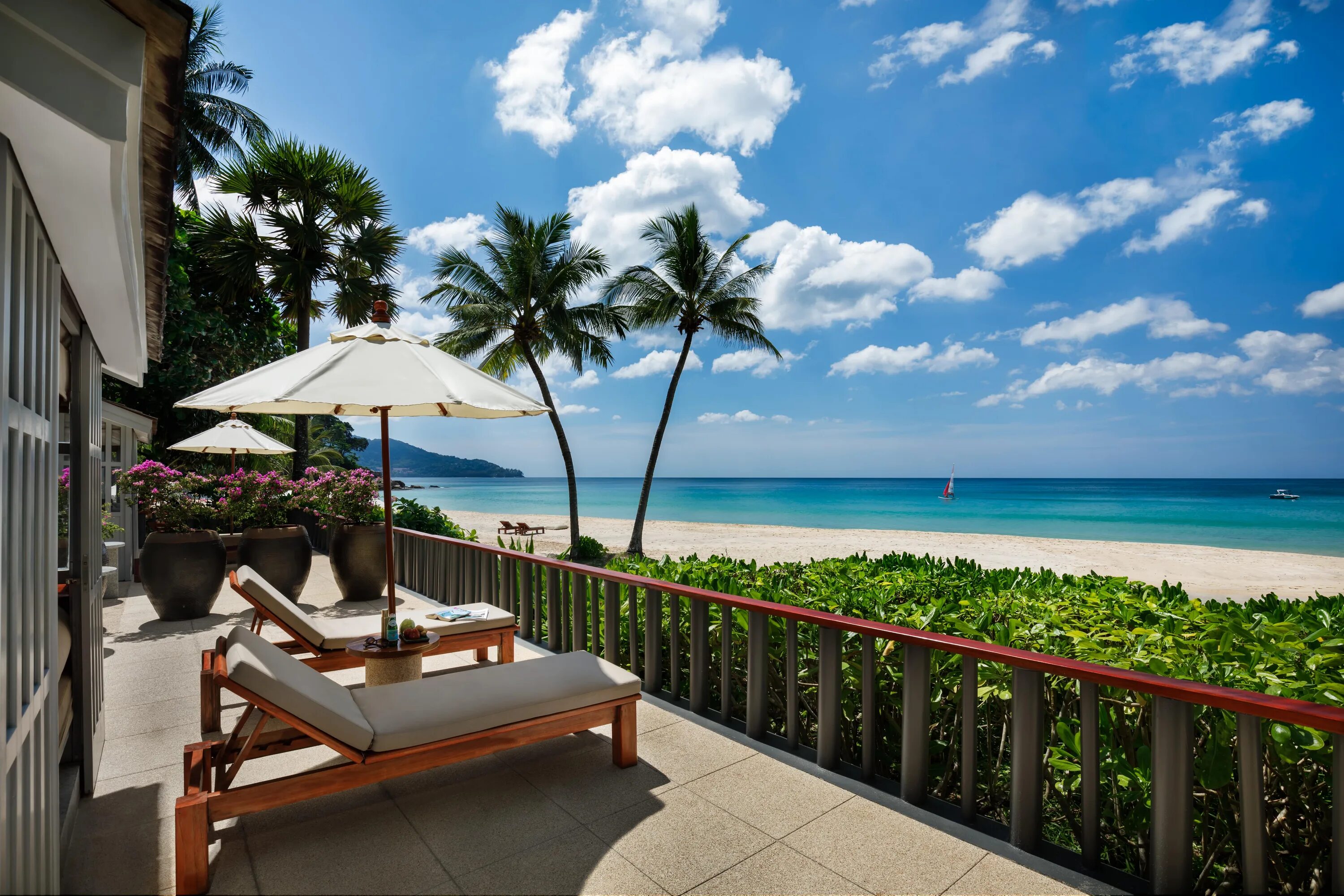 Отели пхукет сурин пляж. Novotel phuket surin 4*. Тайланд пхукет сурин. Destination резорт пхукет сурин. The park surin.