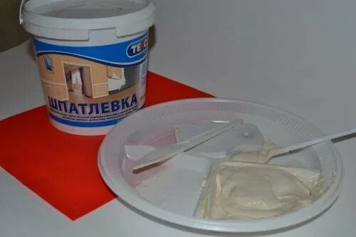 Шпатлевка для чего используется. Шпаклевка для декупажа. шпаклевка в рукоделии. шпатлевка для киндера. шпаклевка для киндера сюрприза.