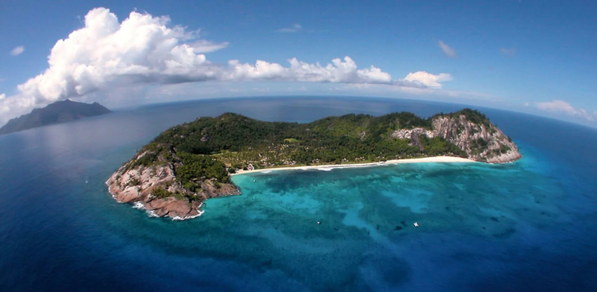 Острова в океане названия. Архипелаг сейшельские острова. aride island сейшельские острова. остров норт сейшелы прохоров. парадиз остров карибского моря.