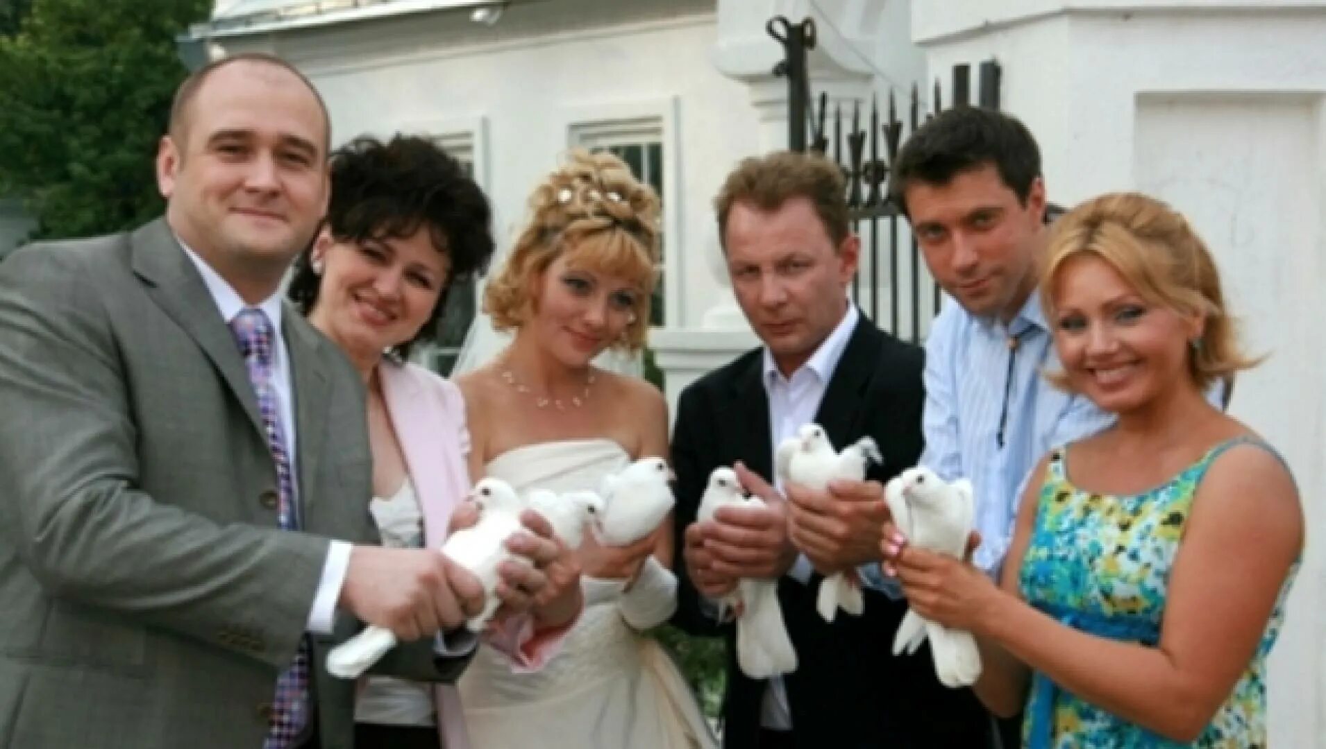 Семь жён одного холостяка дальнобойщики. Семь жен одного холостяка 2009. Семь жен одного холостяка сериал. Семь жён одного холостяка смотреть онлайн. Семь жен одного холостяка сериал с 2009 г.