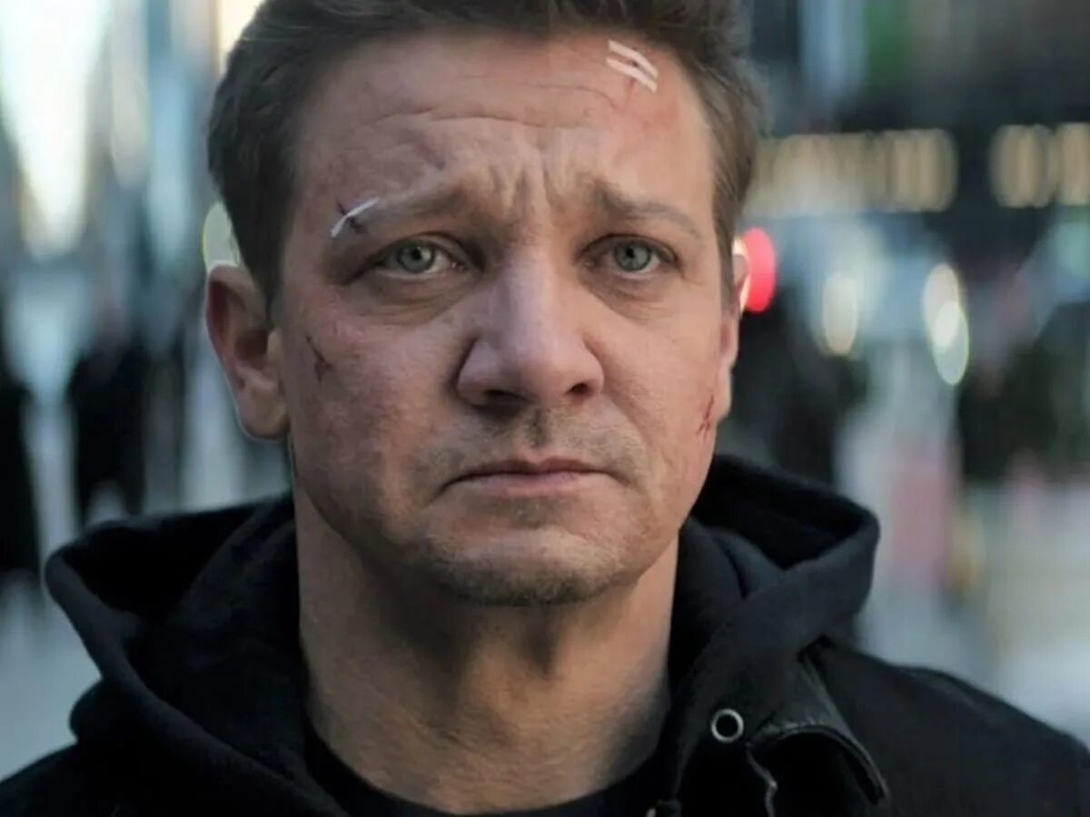 Джереми реннер в реанимации. Джереми реннер ампутация. Джереми реннер авария 2023. Джереми реннер 2023. Джереми реннер сейчас 2023.