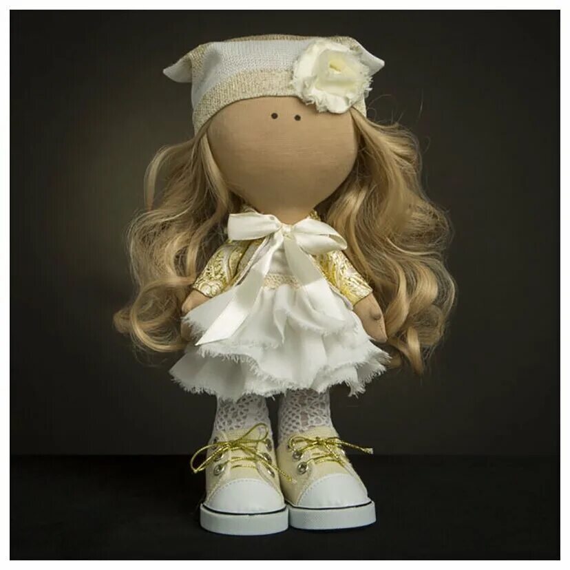 Купить шитье куклы. Набор для шитья куклы малышка Люси. Кукла толстоножка. Тряпичная интерьерная кукла.