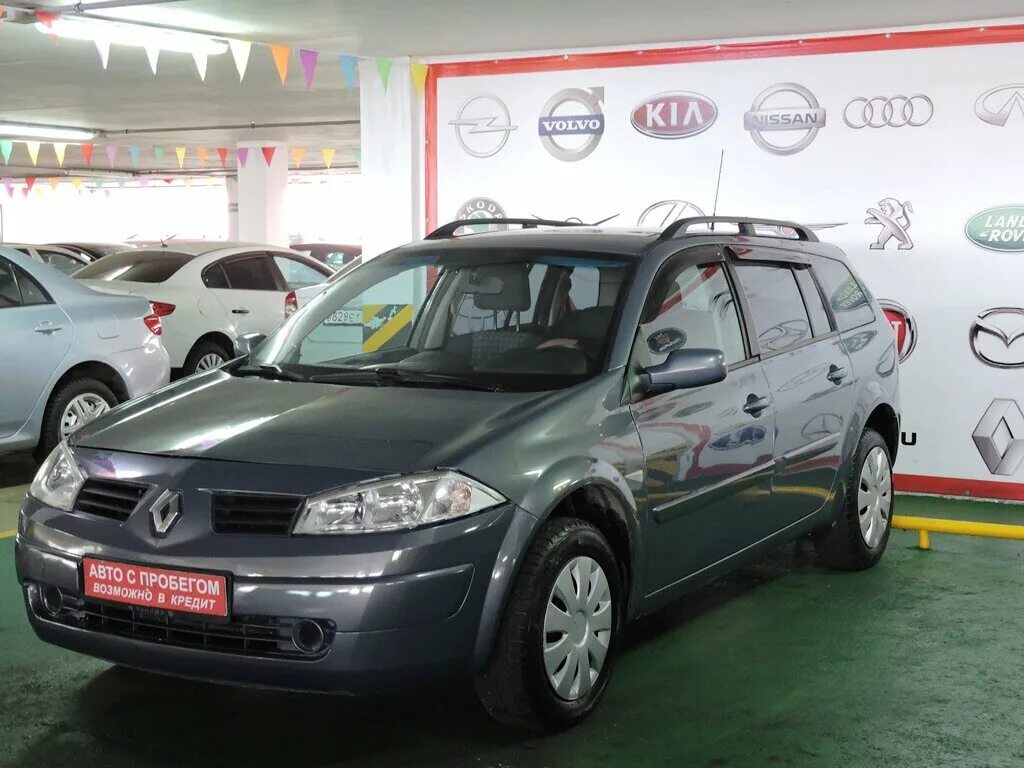 Универсалы рено с пробегом. Новый рено универсал. Рено меган 5 универсал дизель 1. Рено меган 2 эстейт. Универсалы рено с пробегом.