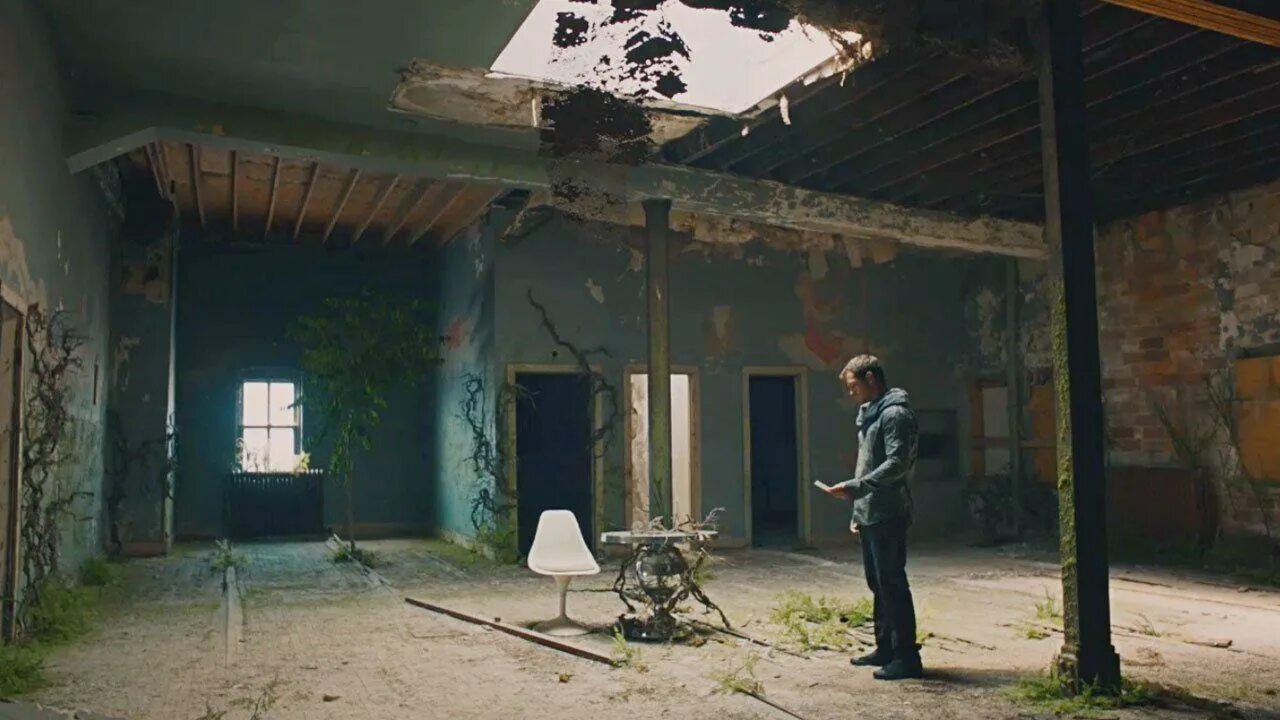 Tune the echo in the echoes. Lost in the echo. линкин парк lost in the echo. linkin park lost клип. linkin park lost in the echo обложка.