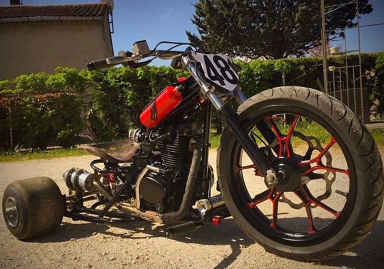 Трайк с двигателем. Дрифт трайк кастом. трайк байк дрифт. moto drift trike. кастомный дрифт трайк.