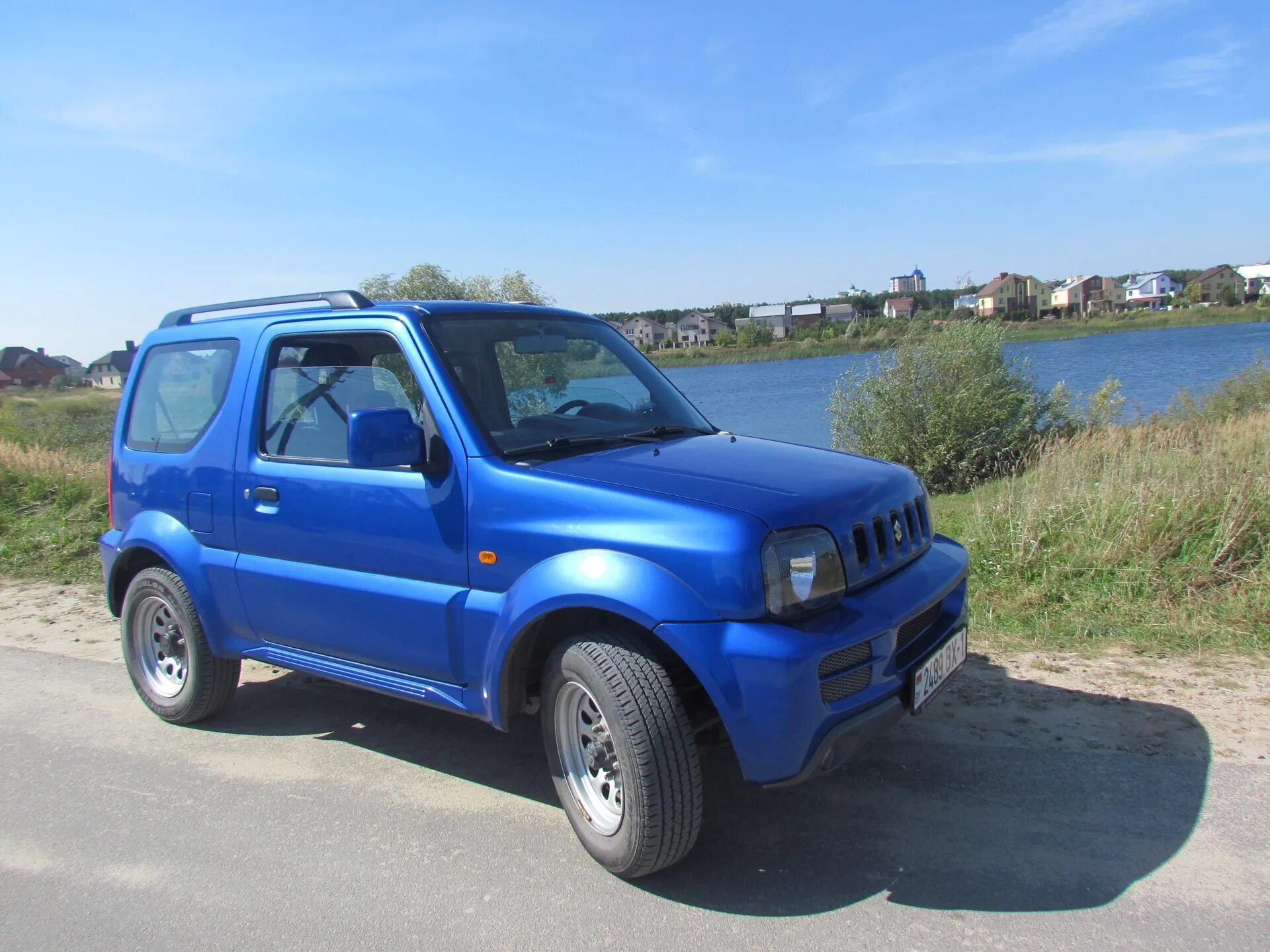 Сузуки джимни б у купить. Suzuki Jimny синий. Сузуки Джимни 2008 синий. Suzuki Jimny 1.3. Suzuki Jimny 1998 голубая.