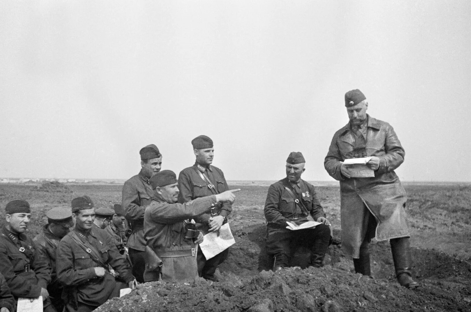 История народа вов. Советские солдаты 22 июня 1941. Немецкие солдаты 22 июня 1941. Солдаты 51 армии ВОВ.