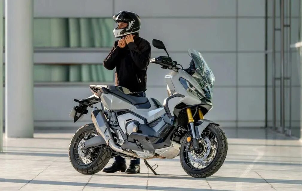 Honda x-adv 750 2023. Макси скутер хонда x adv 750. Honda x adv 750. Honda x-adv 750 2023. Honda x-adv 750 2023.