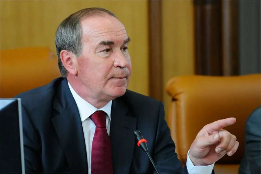 Чащин красноярск. Депутаты заксобрания красноярского края. Депутат чащин красноярск. Чащин красноярск. Чащин красноярск.