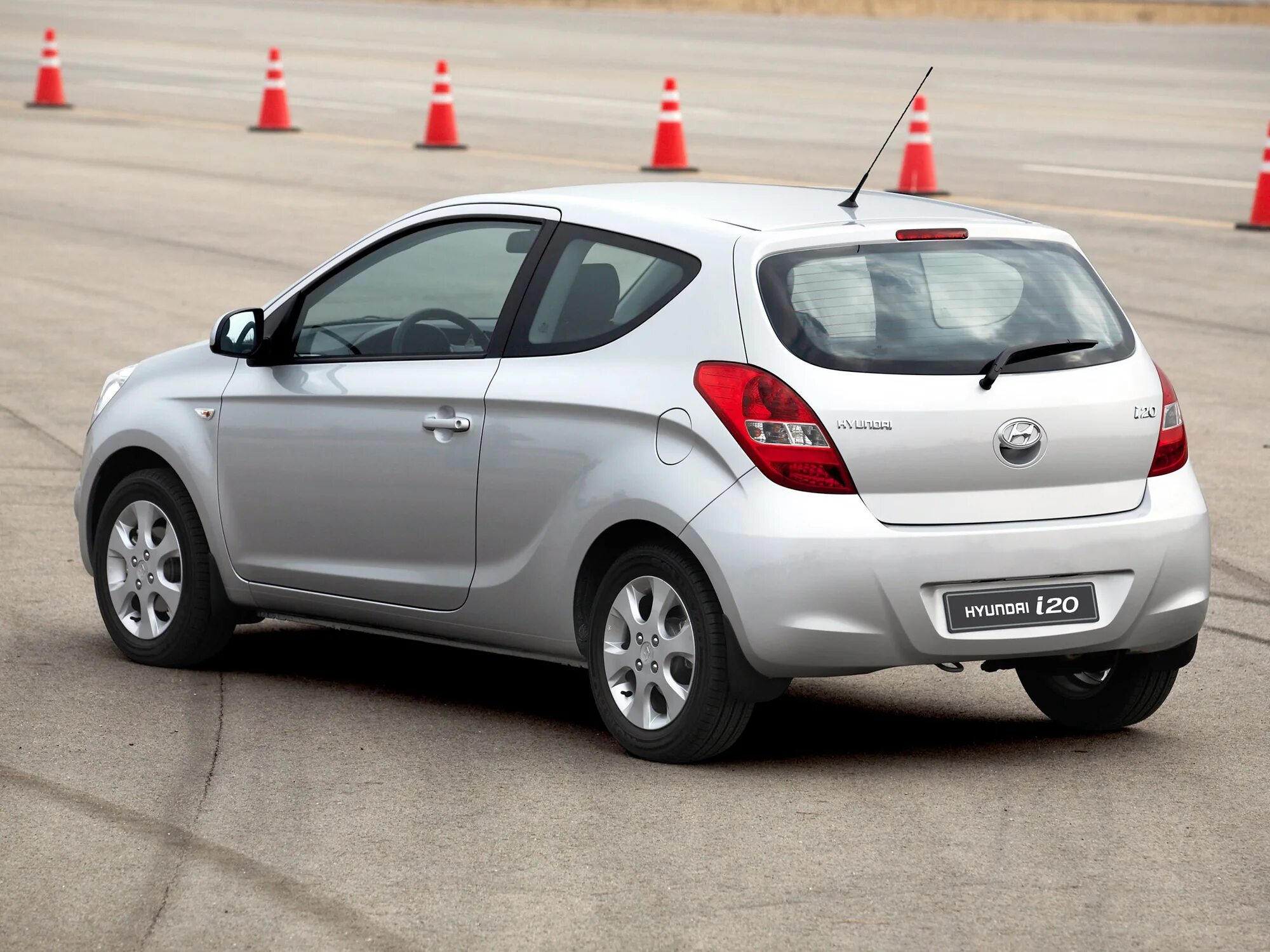 1 i 1 i 20. Хендай i 20 fr,. Hyundai i20. Хендай ай 20. 1 i 1 i 20.