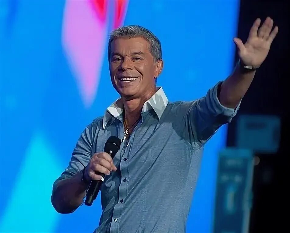 газманов марш. газманов марш. старые песни о главном 3 безруков. марш строителей. газманов марш.