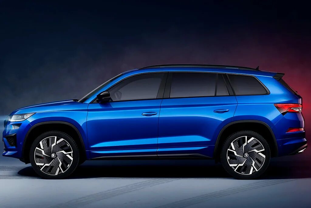 Новый кодиак 2024 цена. Skoda Kodiaq 2021. Skoda Kodiaq 2022. Skoda Kodiaq RS 2021. Skoda Kodiak 2022.