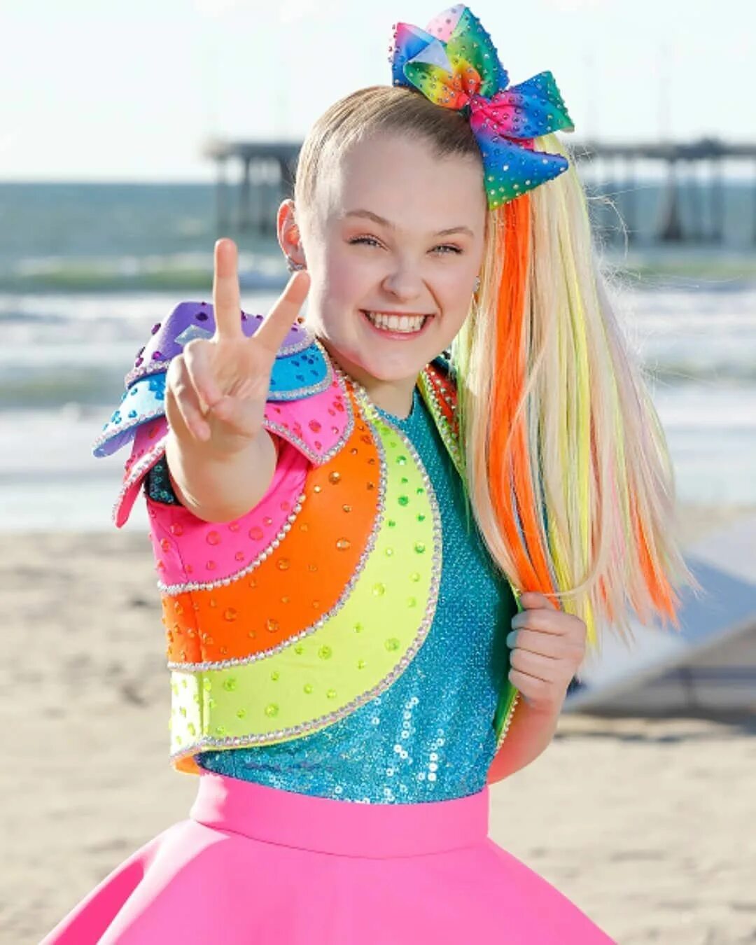 Джоджо 2017. Jojo siwa. джо джо сива 2025. джоджо сива 2017. джоджо сива это.