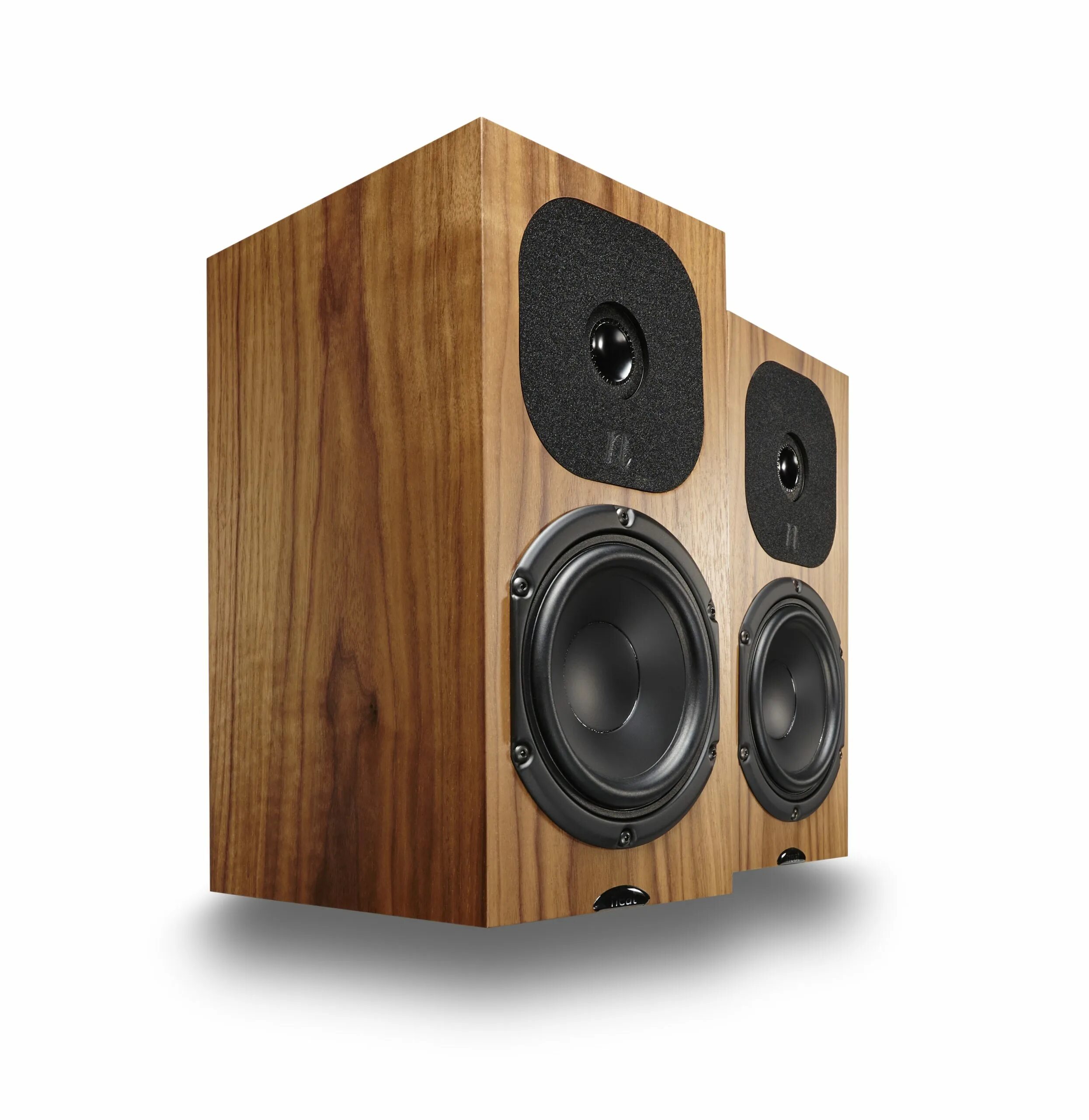 Neat acoustics. Neat motive sx3. neat acoustics motive se2. neat motive 1. bowers &amp; wilkins 702 s3.