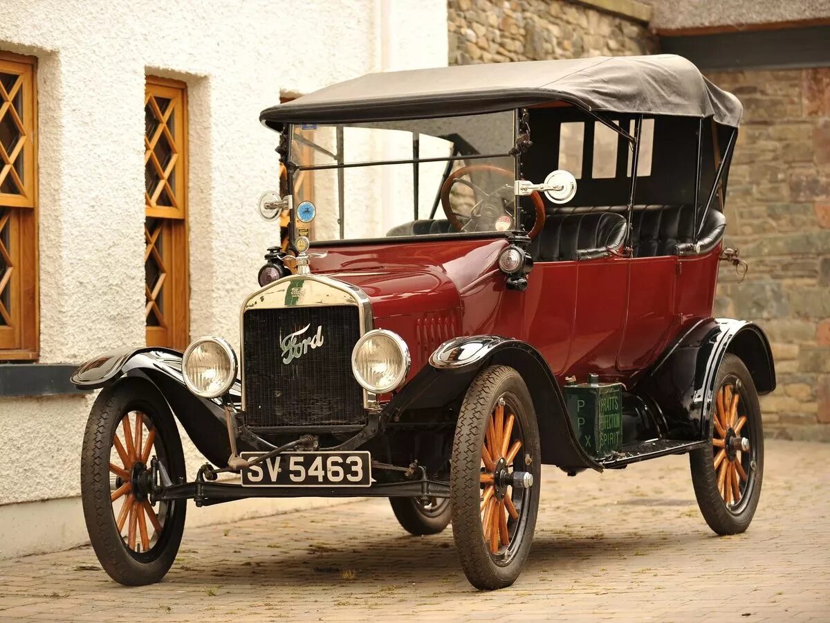 Первый автомобиль форд. Ford t Touring 1923. Ford model t 1923. Ford model t 1908. Форд модель т туринг.