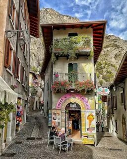 Italy p