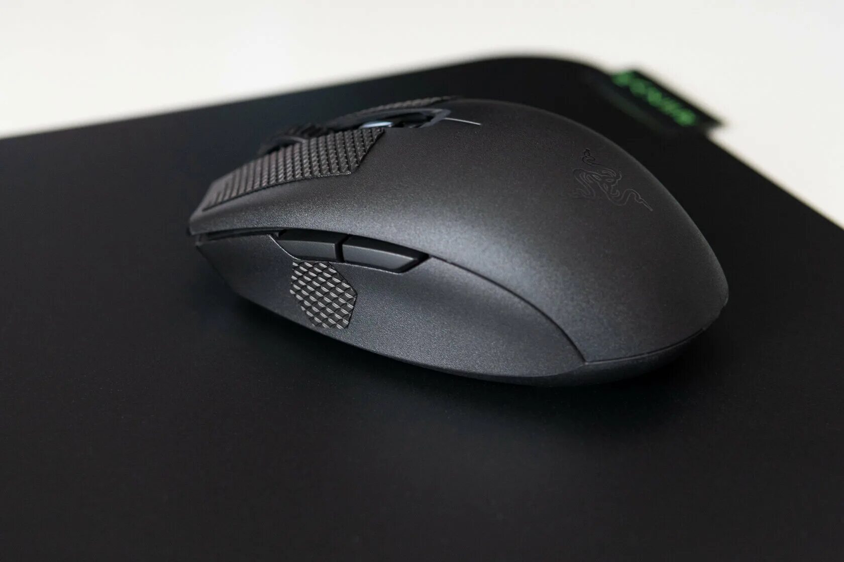 Razer orochi. Мышь беспроводная Razer Orochi v2. Razer Orochi v2 White. Мышка Razer Orochi v2. Игровая беспроводная мышь Razer Orochi v2.