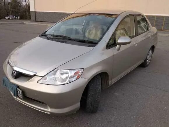 Купить хонда ария. Хонда фит Ариа 2005. Фит Ария 2005. Хонда фит Ария 2005. Honda Fit Aria r16.