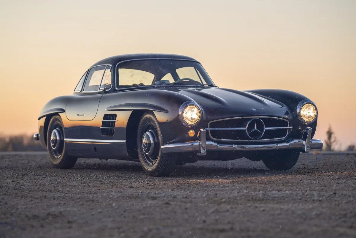 Mercedes benz 300sl 1955. Mercedes benz 300 sl gullwing. Mercedes gullwing 300. Мерседес 300. Mercedes 300sl gullwing.