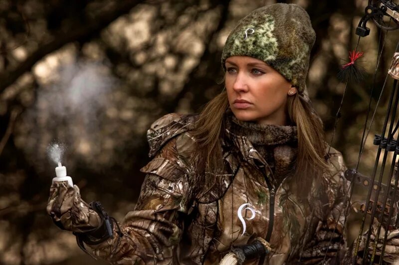 девушки на охоте. женщина охотник. женщина охотница. девушки на охоте. женщина охотница.