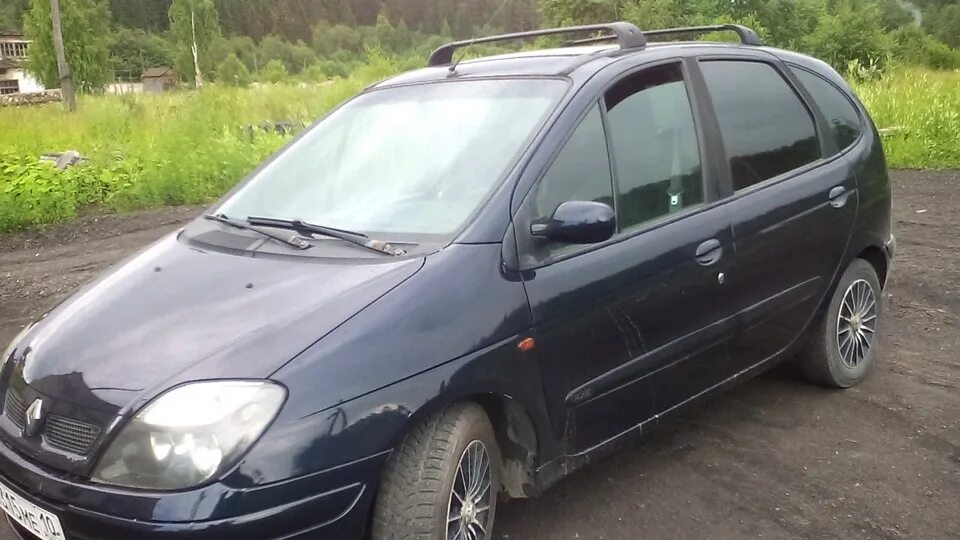 Renault scenic 1.6. Рено Сценик 2000. Рено Сценик 2000г. Рено Scenic 1.6 2000. Renault Scenic 1 2000 года.