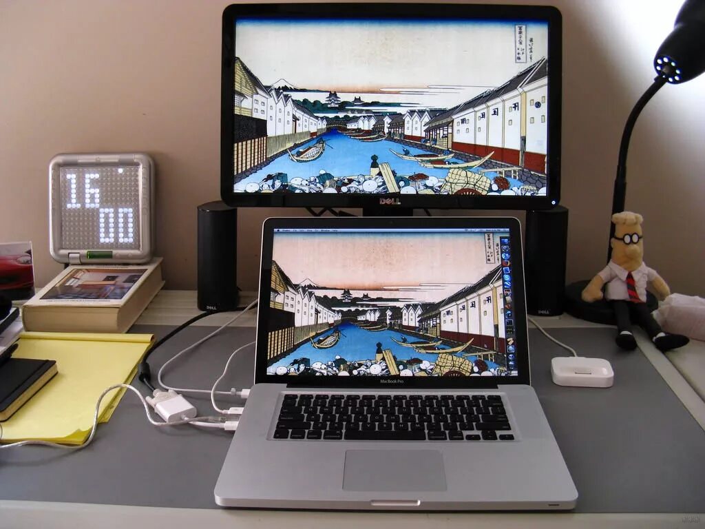 Используем macbook как монитор. Монитор ноутбука. дополнительный монитор для ноутбука. 2 монитора к ноутбуку. подключить монитор к ноутбуку.