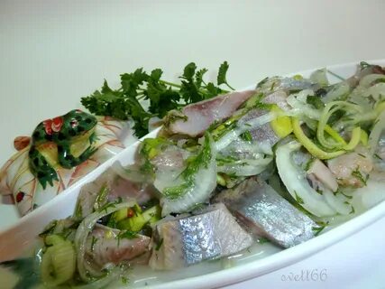 Маринованная рыба с огурцами