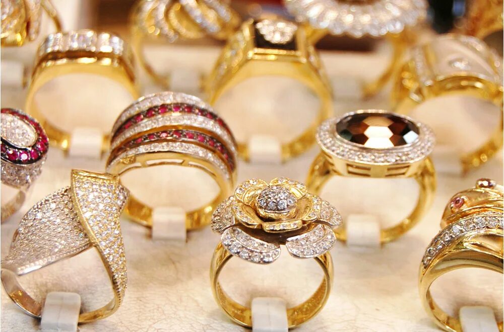Gold souk дубай. Какое золото лучше брать. Какое золото лучше брать. Золотой рынок (г. Ювелирные украшения из золота.