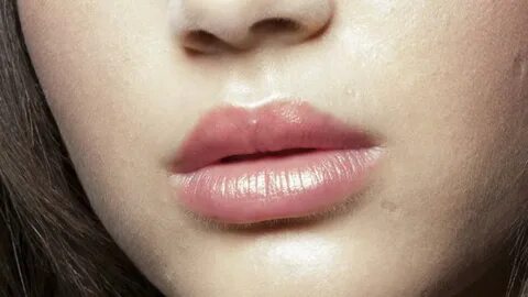 Bare lips