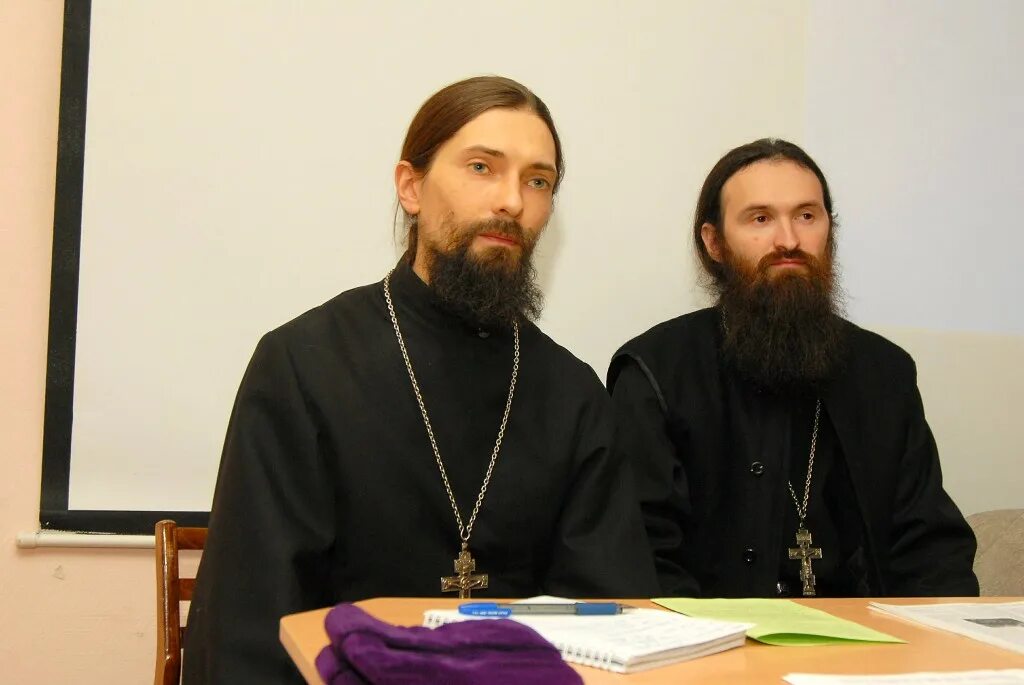 Священник николай генсицкий. Сайт тарской епархии. Сайт тарской епархии. Кафедра теологии омгу. Владыка савватий омск.