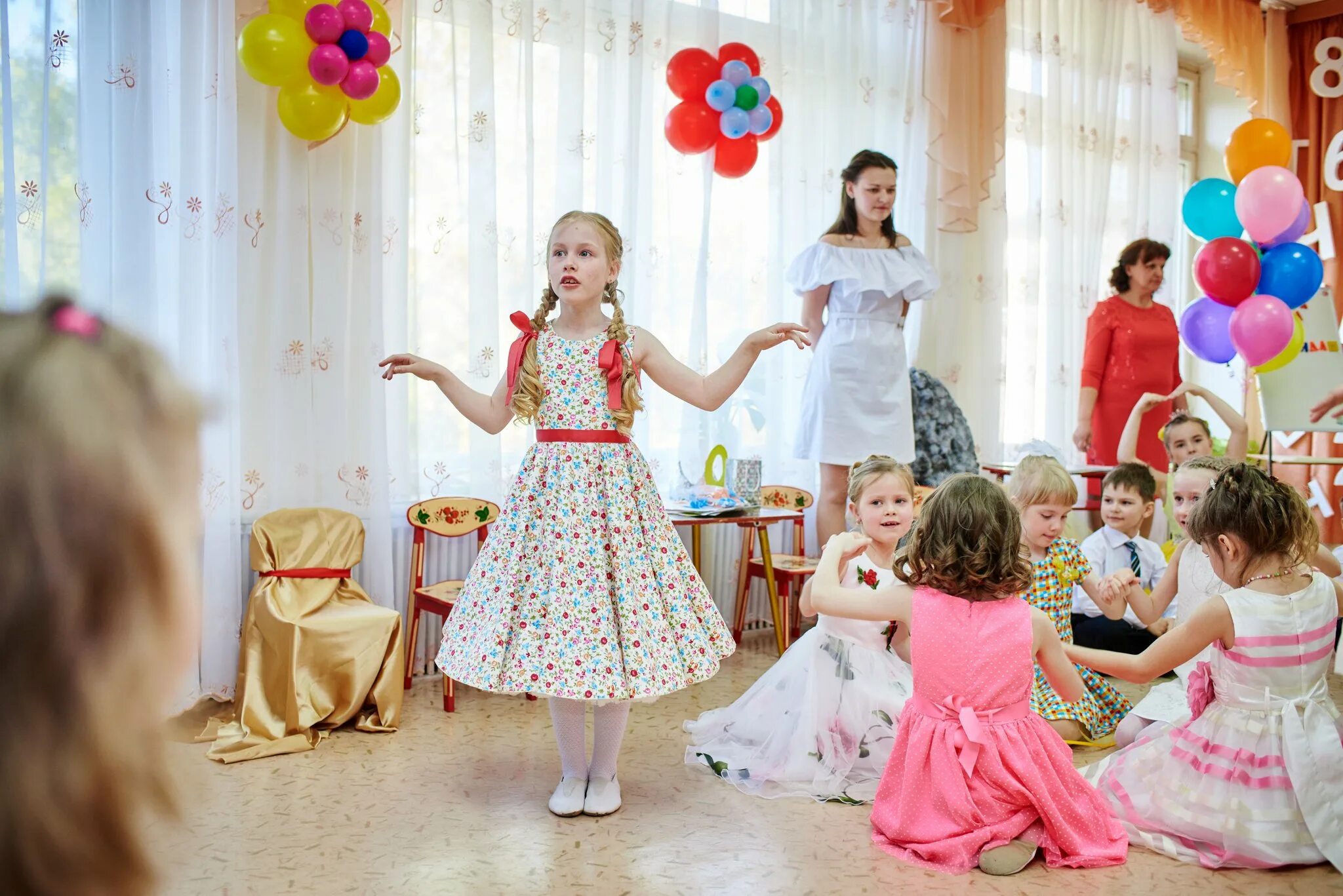 Выпускной в детском саду. Фотосессия на выпускной в детском саду. Выпускной в детском Ду. Детские сады выпускной.