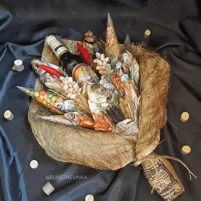 Мужские букеты с вяленой рыбой. Букет из сушеной рыбы. Букет для мужчины. Букет из вяленой рыбы. Как сделать будет из рыбы.