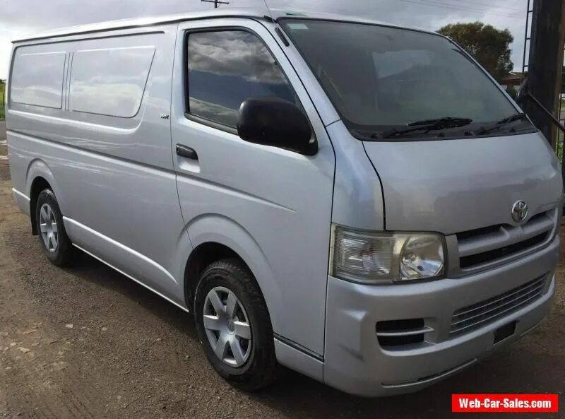 Toyota Hiace LWB van 2006. Toyota Hiace 2003 фургон. Toyota Hiace Грузопассажирский. Toyota Hiace 2005. Куплю хайс в приморском