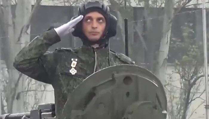 Позывной гиви. Гиви ополченец. Гиви донбасс видео песни. Гиви донбасс. Гиви донецк.