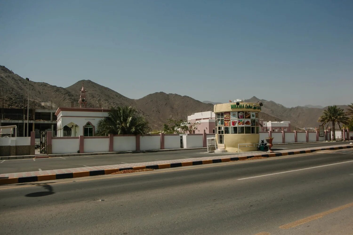 Оман границы. Мадха Оман. Нахль (Оман). Дороги в Омане. Коло оману
