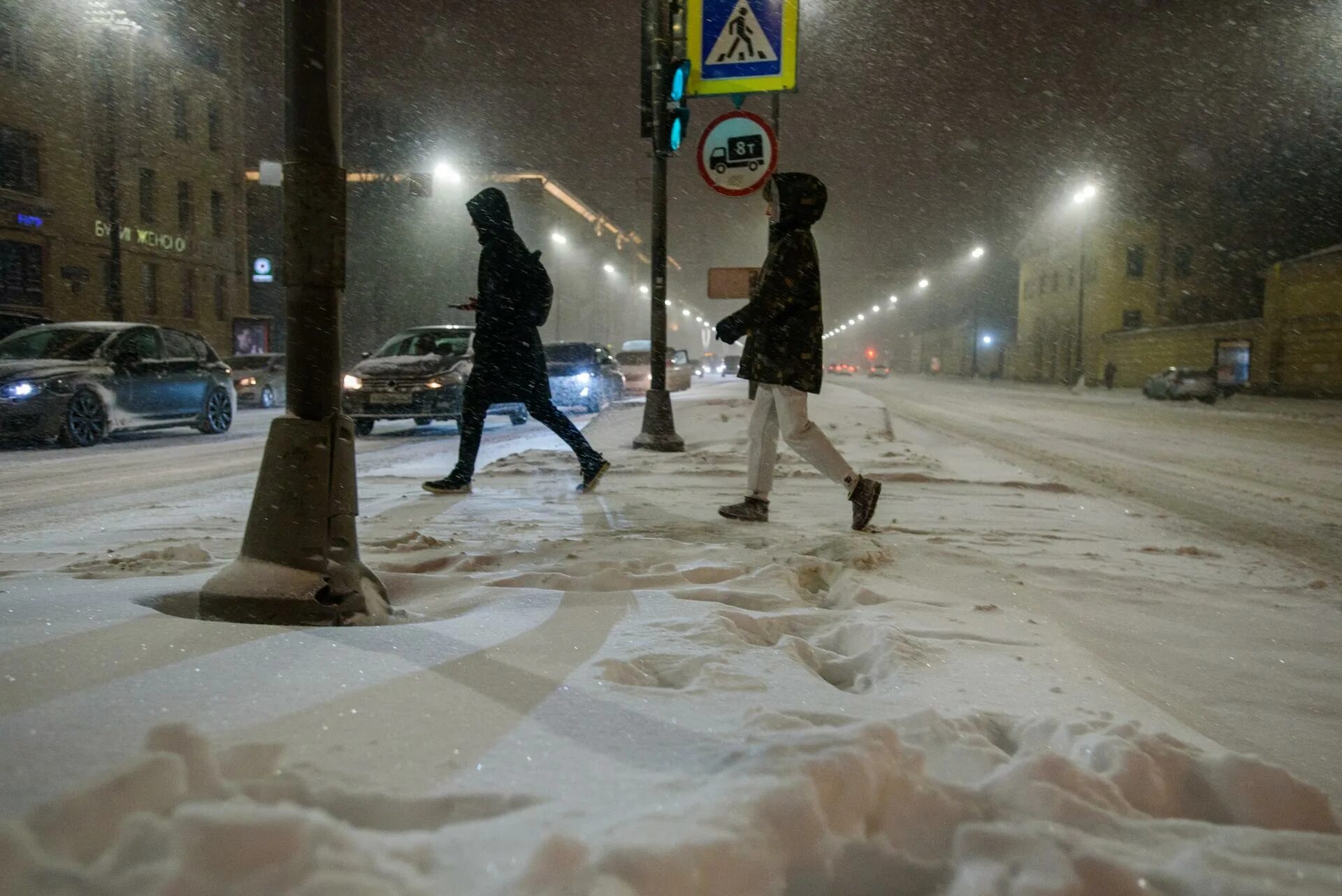 Град в Питере. Град в Питере сегодня. Жду снега. Долго ждать снега