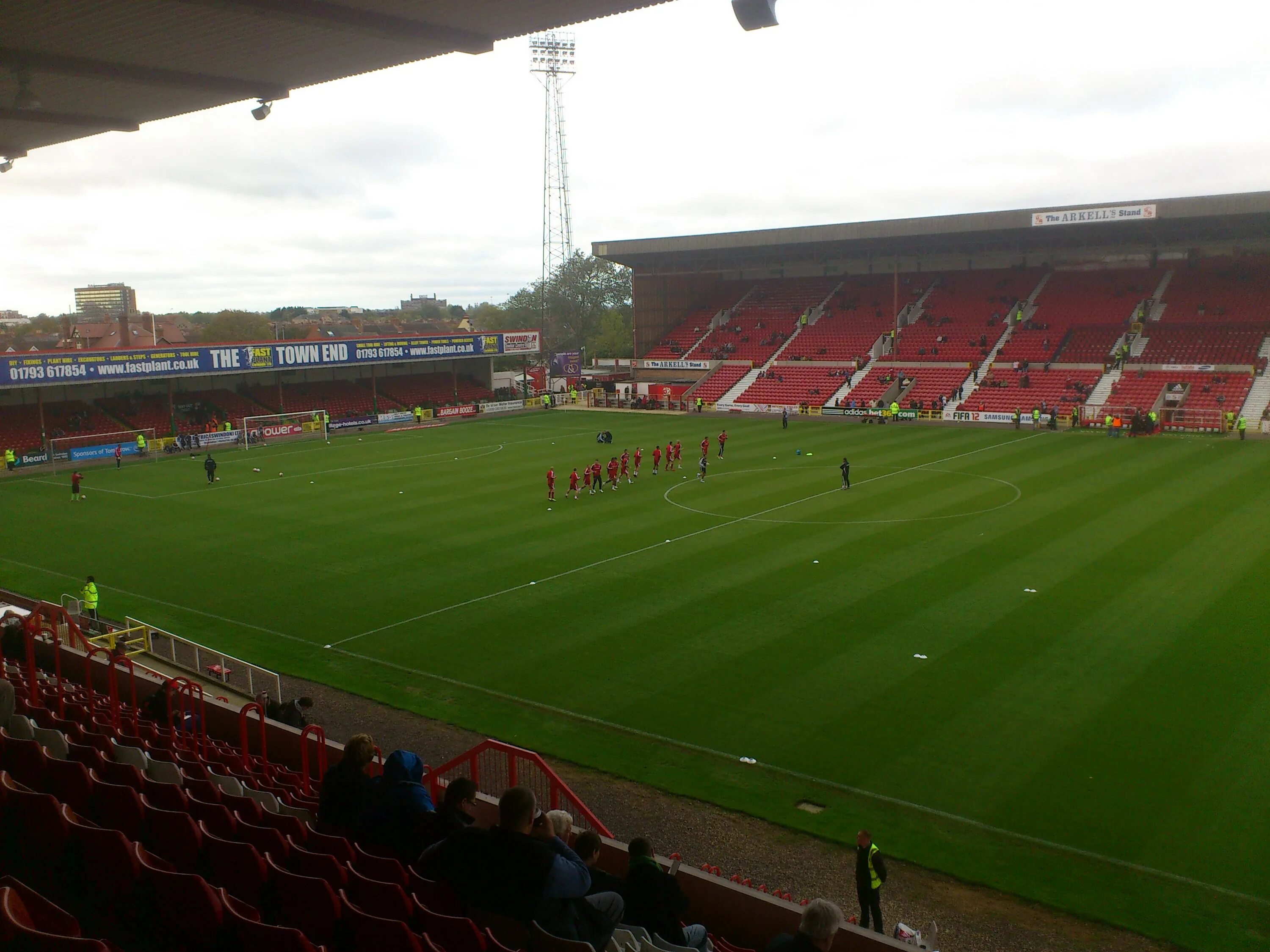«сити граунд», уэст-бриджфорд. Swindon town стадион. Фото граунд. Форест сити. Фото граунд.