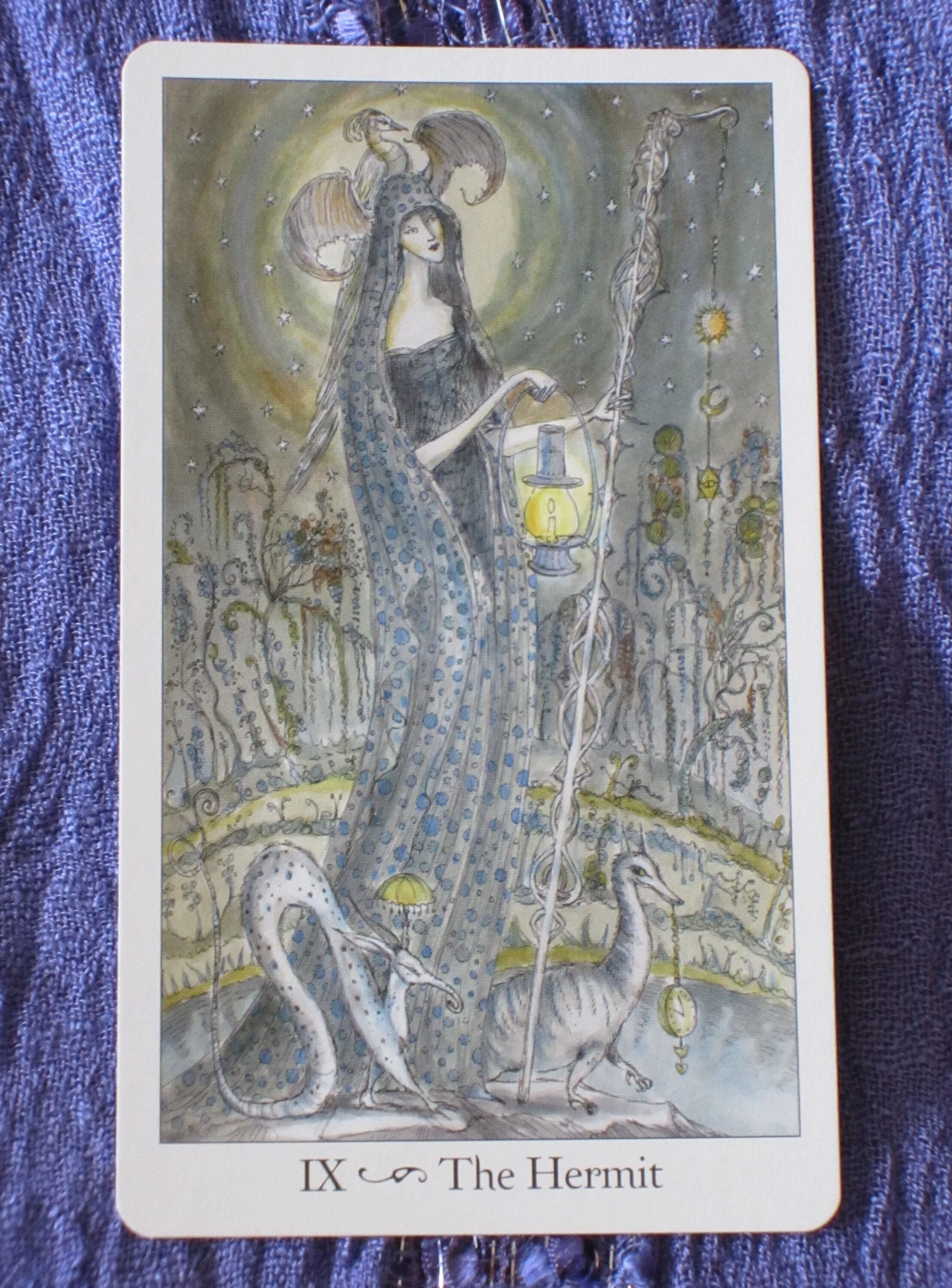 Дева карты таро 2025 год. The hermit таро. reversed hermit таро. отшельник таро. аркан отшельник таро уэйта.