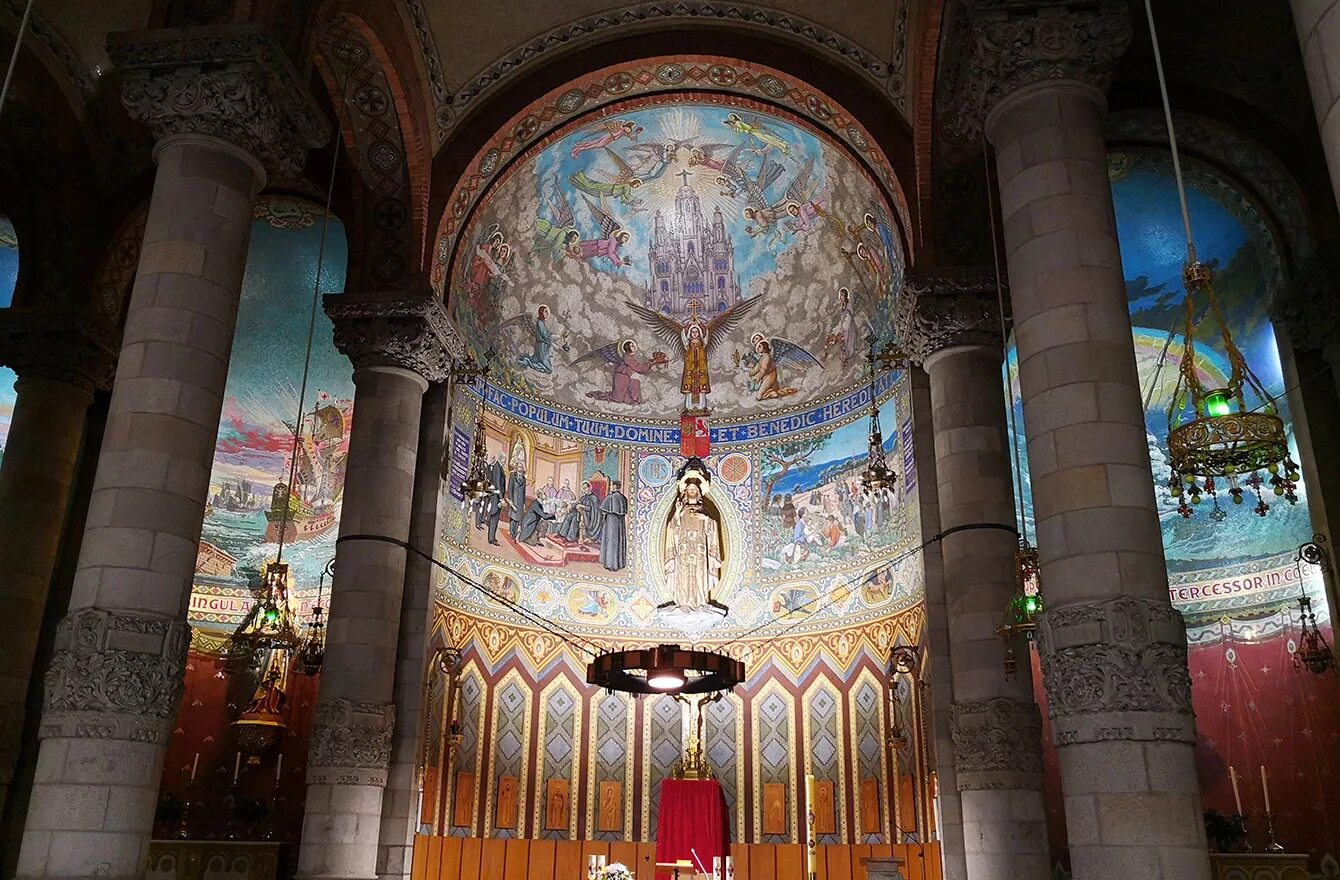 храм святого сердца барселона. храм святого сердца иисуса в барселоне, испания. монастырь святого сердца. монастырь святого сердца. храм святого сердца иисуса в барселоне.