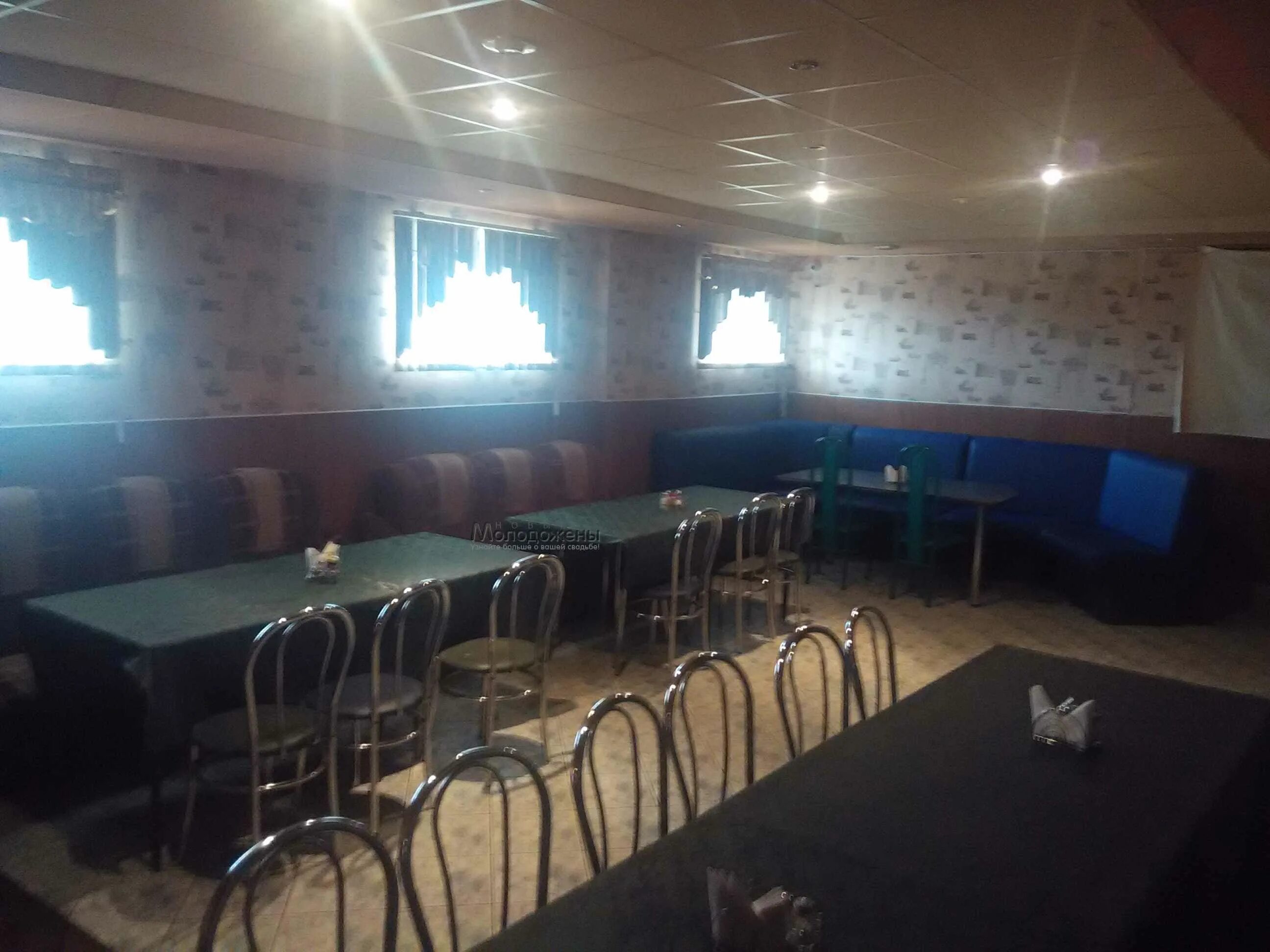 Каспий белев. Кафе каспий курск. Благовещенск кафе каспи. Каспий березовский кафе. Бакинский дворик набережные челны.