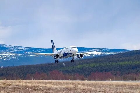 Самолет южно сахалинск владивосток и обратно
