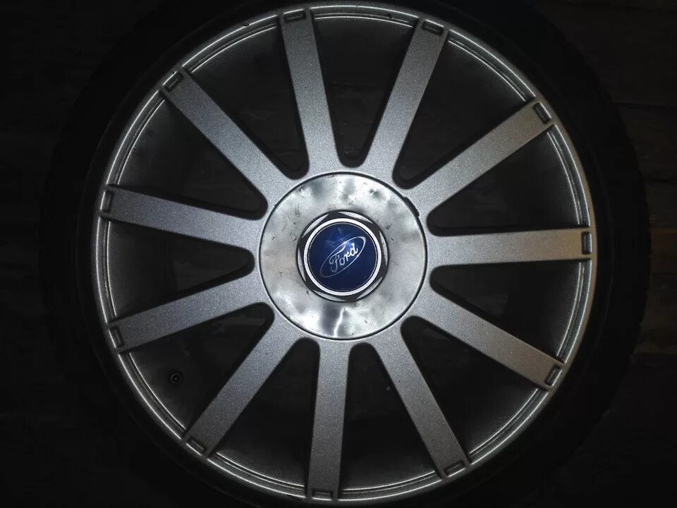 Диски Ford St r17. Диск Ford r15 4x108. Диски r17 4x108. Форд на 17 дисках.