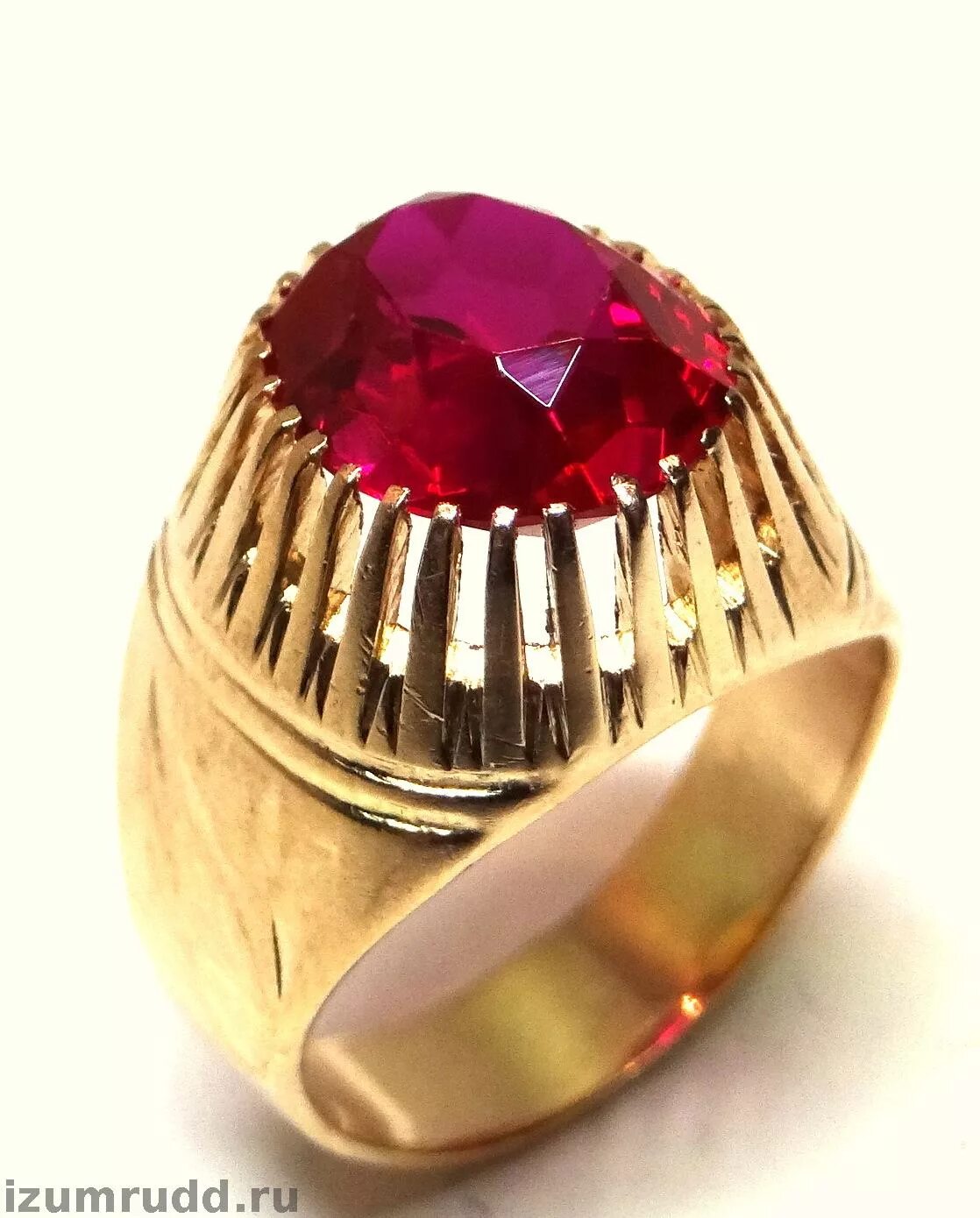 золотое кольцо с рубином. перстень женский золотой с рубином. золотое кольцо с рубином ссср 583. золотое кольцо с рубинами и бриллиантами санлайт. кольцо 583 пробы ссср с корундом рубином.
